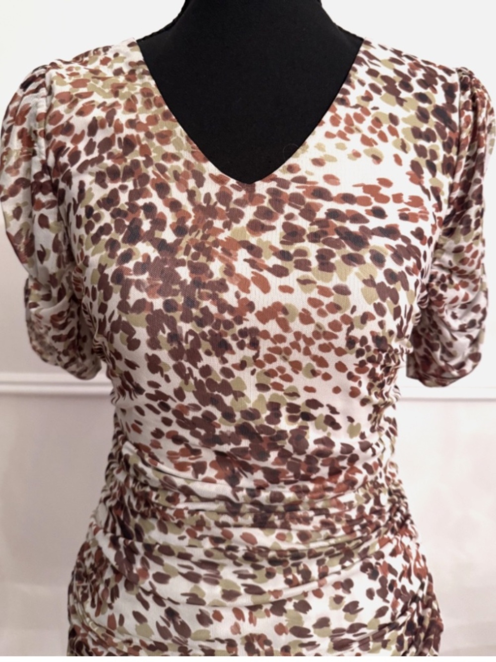 Cable&Gauge Leopard Print Rushed Mesh Top
